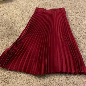 Maroon midi skirt